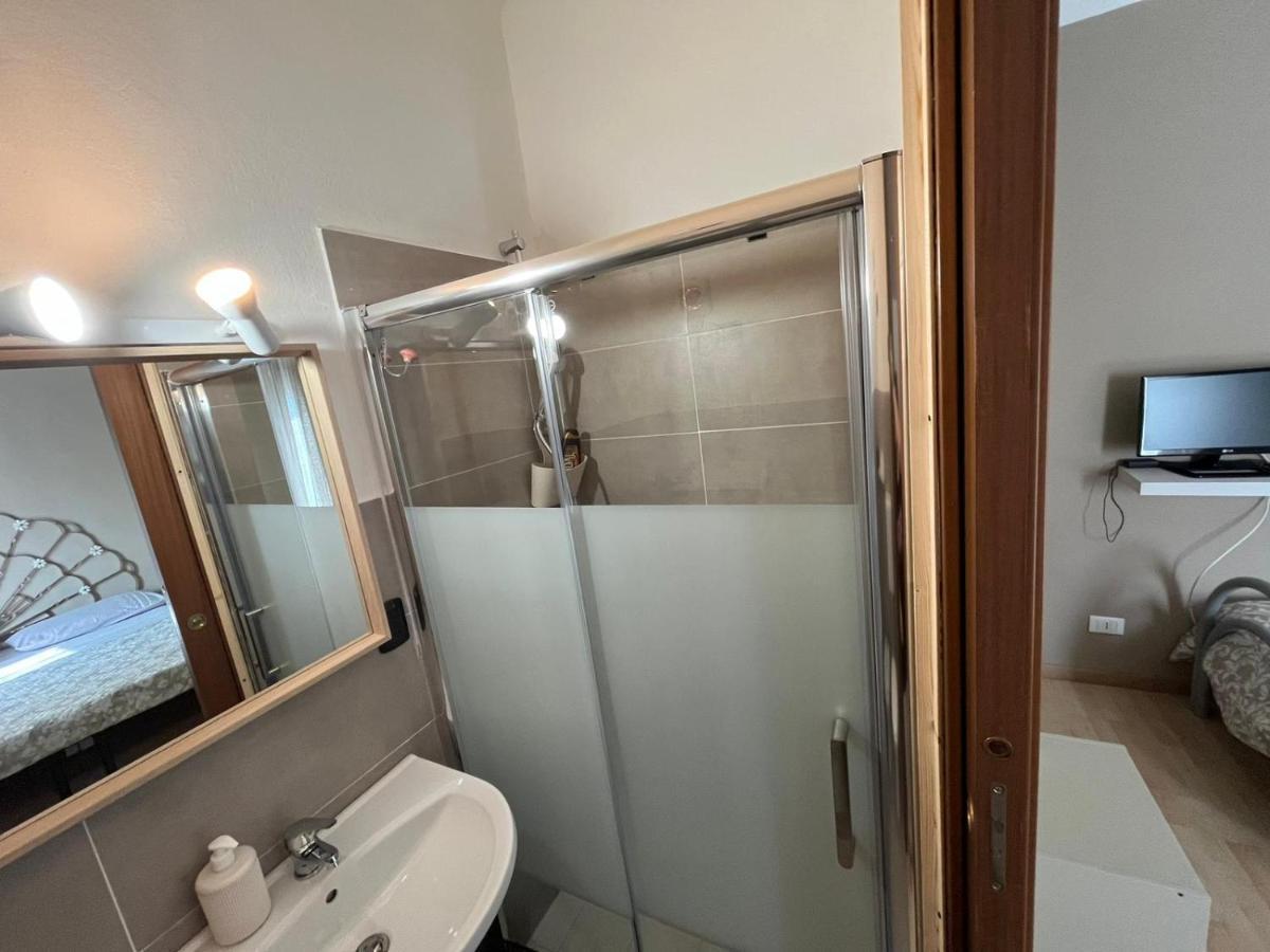 Vernate B&B " La Casetta " المظهر الخارجي الصورة